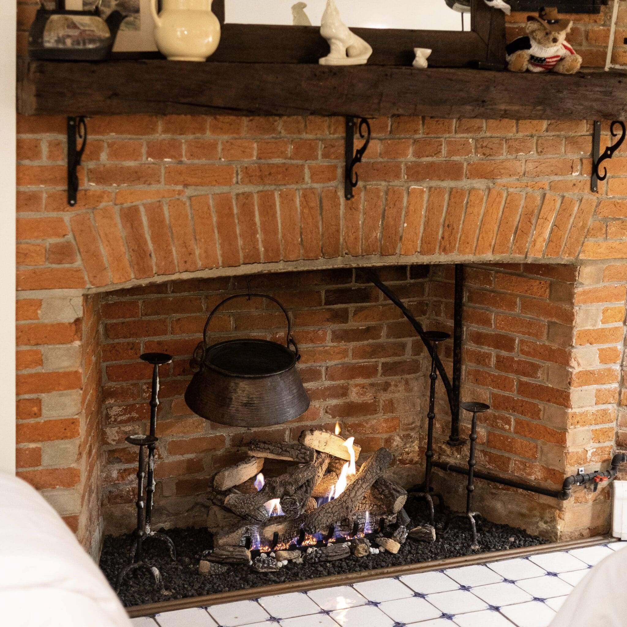 Gas Fueled [NonVented Gas Log Tune Up] Fireplace and Chimney